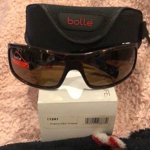 NWT Bolle Piranha Dark Tort non polar